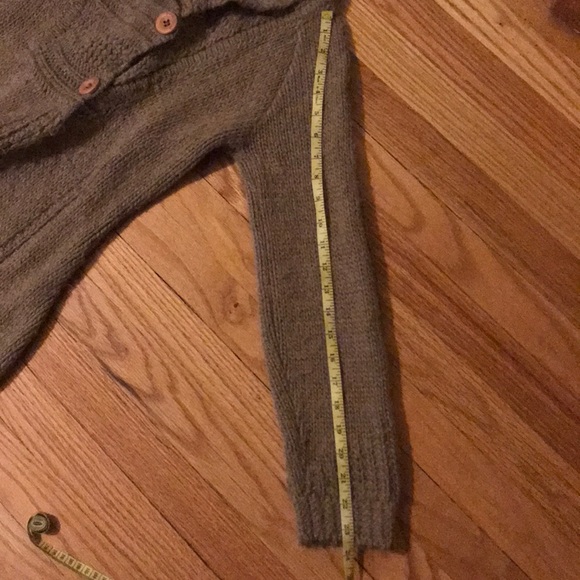 Fabiola Italy beige wool blend duster sweater - Picture 6 of 8